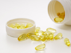 イチョウ葉が認知機能障害に有効な根拠はないが、認知症の改善には有効かもしれない